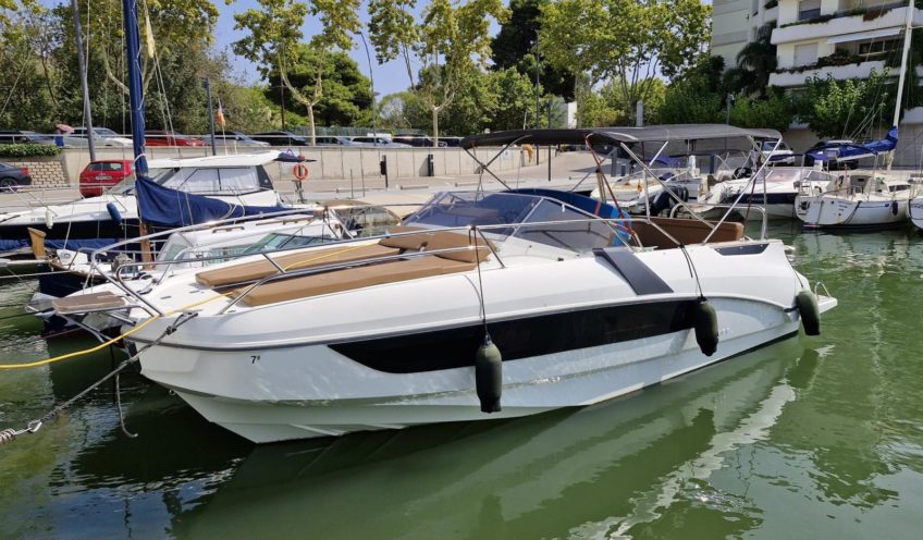 Beneteau Flyer 8.8 Sundeck 2019